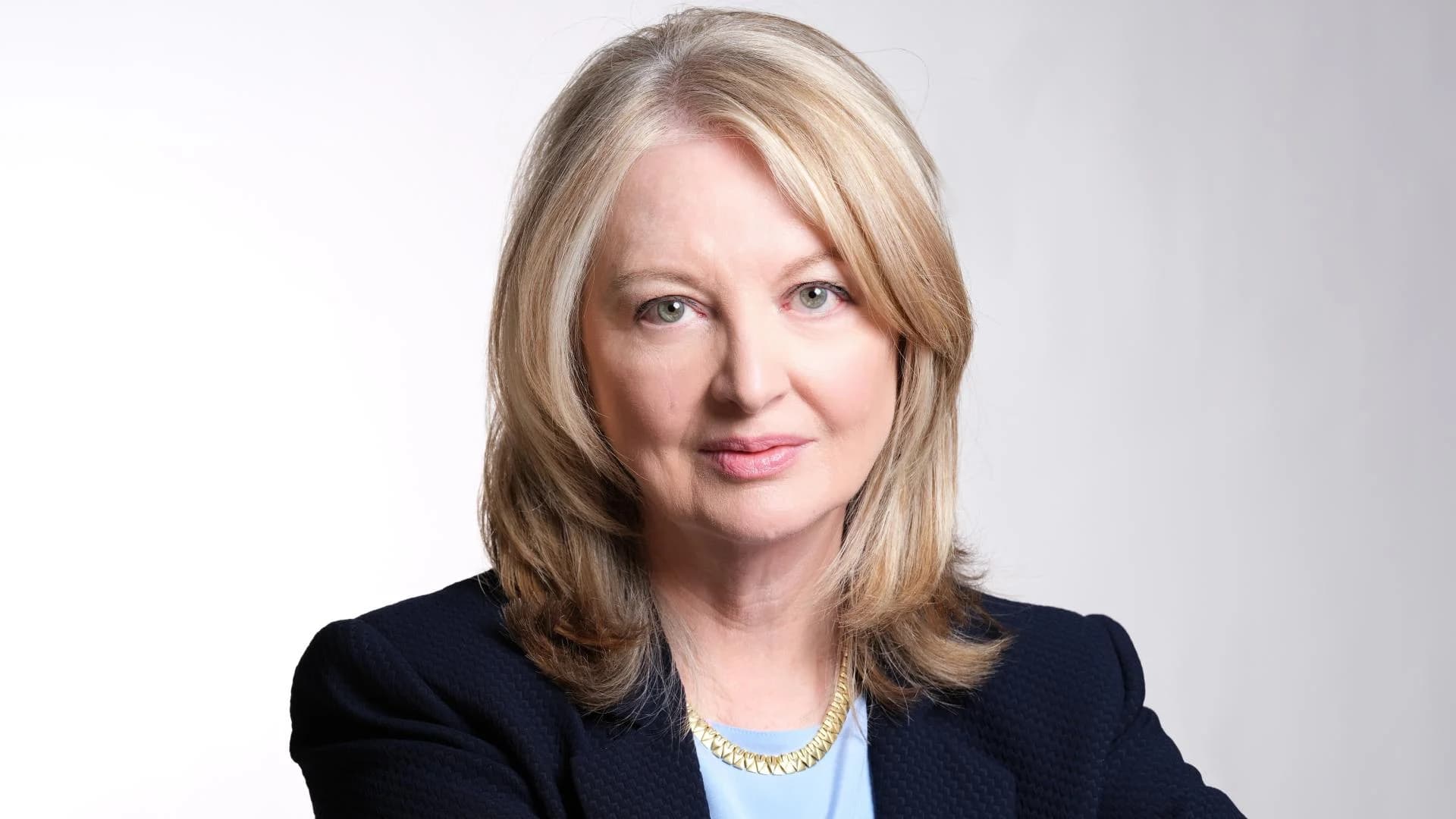 Picture of Nina Shea